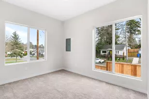 8620 SW 21st Ave, Portland, OR 97213 - Photo 10