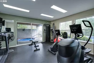 4000 Carman Dr, Lake Oswego, OR 97035 - Photo 32