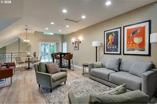 4000 Carman Dr, Lake Oswego, OR 97035 - Photo 28
