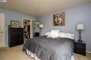 4000 Carman Dr, Lake Oswego, OR 97035 - Photo 18