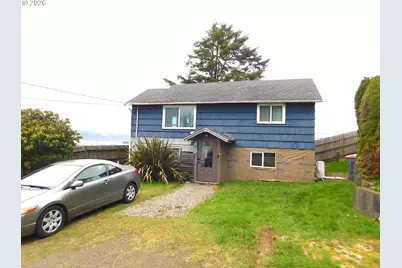 496 Hamburg Ave, Astoria, OR 97103 - Photo 4