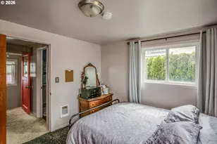 496 Hamburg Ave, Astoria, OR 97103 - Photo 22