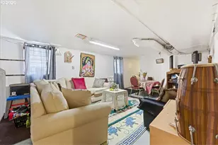 215 NE Going St, Portland, OR 97211 - Photo 18