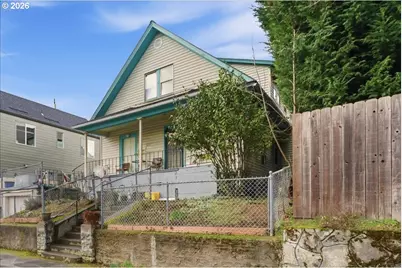 215 NE Going St, Portland, OR 97211 - Photo 2