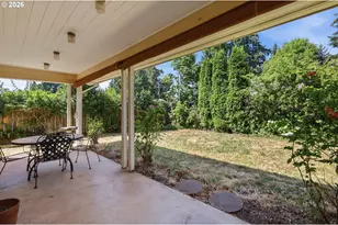 1030 1st Pl, Springfield, OR 97477 - Photo 40