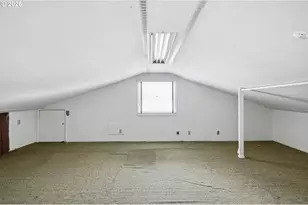 1030 1st Pl, Springfield, OR 97477 - Photo 34