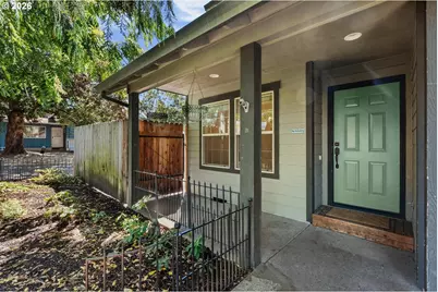 14927 SE Cedar Ave, Milwaukie, OR 97267 - Photo 2