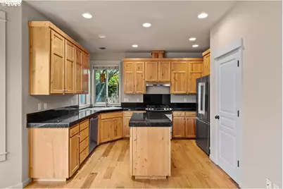 14927 SE Cedar Ave, Milwaukie, OR 97267 - Photo 12