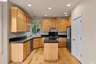 14927 SE Cedar Ave, Milwaukie, OR 97267 - Photo 12