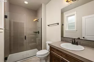 3882 SE Pipers Dr, Hillsboro, OR 97123 - Photo 26