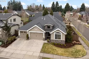 3882 SE Pipers Dr, Hillsboro, OR 97123 - Photo 4