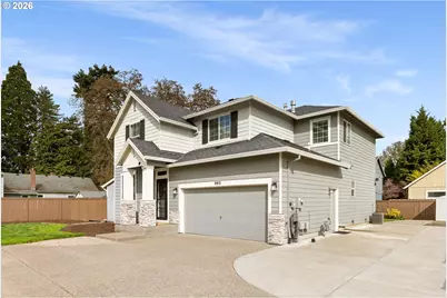 863 NE 4th Ave, Hillsboro, OR 97124 - Photo 2