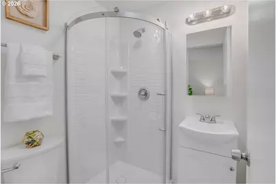 16170 SW Vincent St, Beaverton, OR 97078 - Photo 34