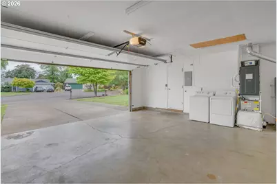 16170 SW Vincent St, Beaverton, OR 97078 - Photo 38