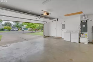 16170 SW Vincent St, Beaverton, OR 97078 - Photo 38