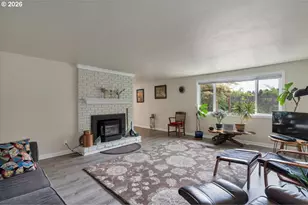 1490 Acacia Ave, Eugene, OR 97408 - Photo 22