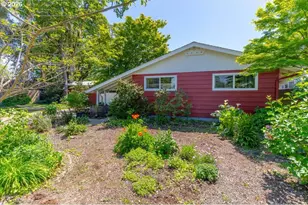 1490 Acacia Ave, Eugene, OR 97408 - Photo 6