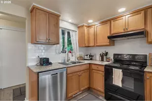 1490 Acacia Ave, Eugene, OR 97408 - Photo 10