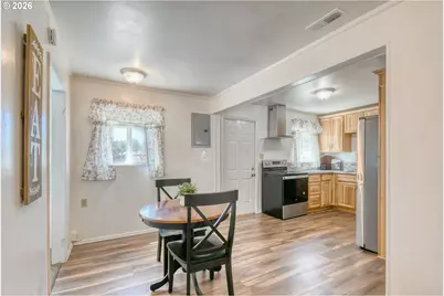 1023 SW 30th St, Pendleton, OR 97801 - Photo 16