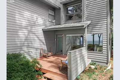 3250 NW Oceanview Dr #7, Newport, OR 97365 - Photo 8