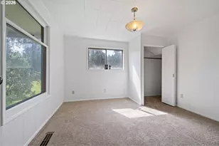 92756 Prairie Rd, Junction City, OR 97448 - Photo 14