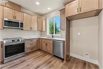 18694 SW Judith Ln, Beaverton, OR 97003 - Photo 6