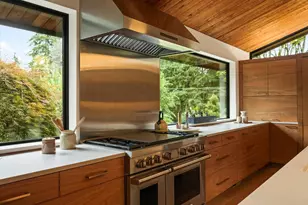 942 S Palatine Hill Rd, Portland, OR 97219 - Photo 18