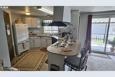 5600 Mt Solo Rd, Longview, WA 98632 - Photo 4