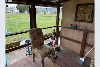 503 Old Pioneer Rd, Sutherlin, OR 97479 - Photo 48