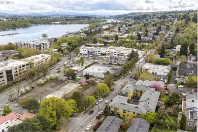 5115 S Corbett Ave #H, Portland, OR 97239 - Photo 36