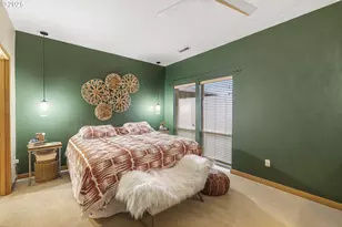 5115 S Corbett Ave, Portland, OR 97239 - Photo 20