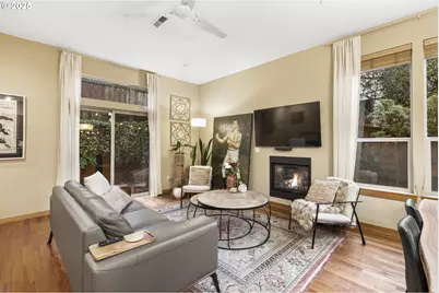 5115 S Corbett Ave #H, Portland, OR 97239 - Photo 6