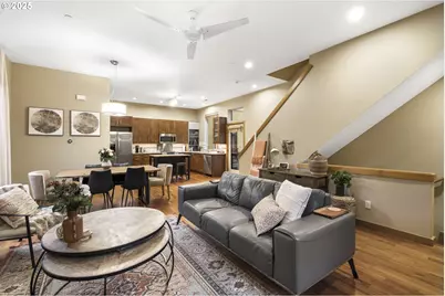 5115 S Corbett Ave #H, Portland, OR 97239 - Photo 4