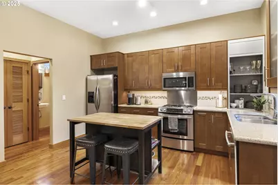 5115 S Corbett Ave #H, Portland, OR 97239 - Photo 14