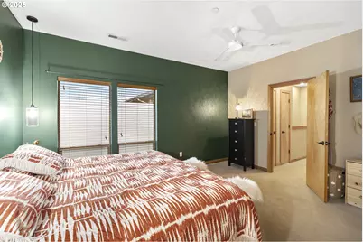 5115 S Corbett Ave #H, Portland, OR 97239 - Photo 22