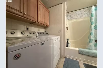17769 Rainbow Rock Rd, Brookings, OR 97415 - Photo 28