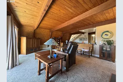 17769 Rainbow Rock Rd, Brookings, OR 97415 - Photo 16