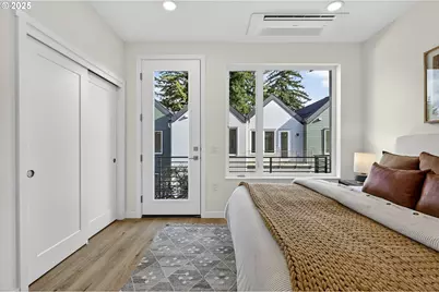 7216 NE Going St, Portland, OR 97218 - Photo 22