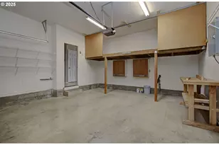 3058 SE Merriweather Dr, Hillsboro, OR 97123 - Photo 34