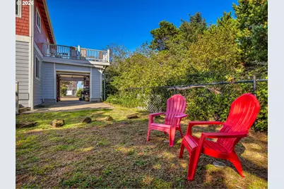 26035 Beach Dr, Rockaway Beach, OR 97136 - Photo 38