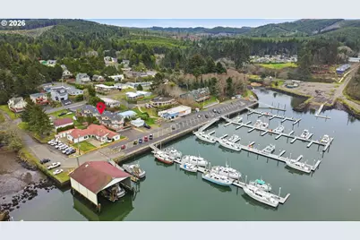 250 SE Coast Guard Dr #2, Depoe Bay, OR 97341 - Photo 4