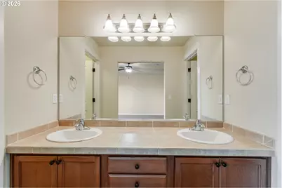 9923 SE Old Town Ct, Happy Valley, OR 97086 - Photo 20
