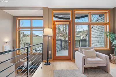 2419 NW Thurman St, Portland, OR 97210 - Photo 10