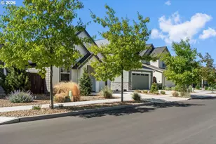 4124 SW Coyote Ave, Redmond, OR 97756 - Photo 2