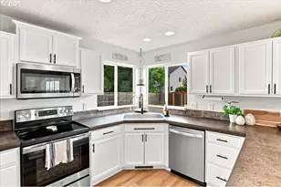 411 S Maple Ave, Yacolt, WA 98675 - Photo 10