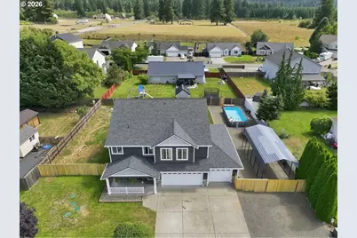 411 S Maple Ave, Yacolt, WA 98675 - Photo 2