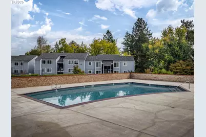 45 Eagle Crest Dr #206, Lake Oswego, OR 97035 - Photo 4