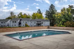 45 Eagle Crest Dr, Lake Oswego, OR 97035 - Photo 4