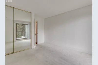 45 Eagle Crest Dr #206, Lake Oswego, OR 97035 - Photo 24