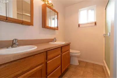 49 Park Village Dr, Florence, OR 97439 - Photo 32